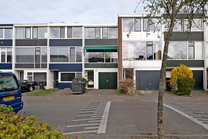 Photo of property Topaasstraat 21, Groningen