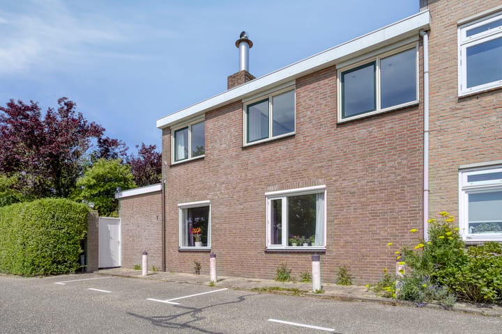 Torenlaan 7 in Voorhout