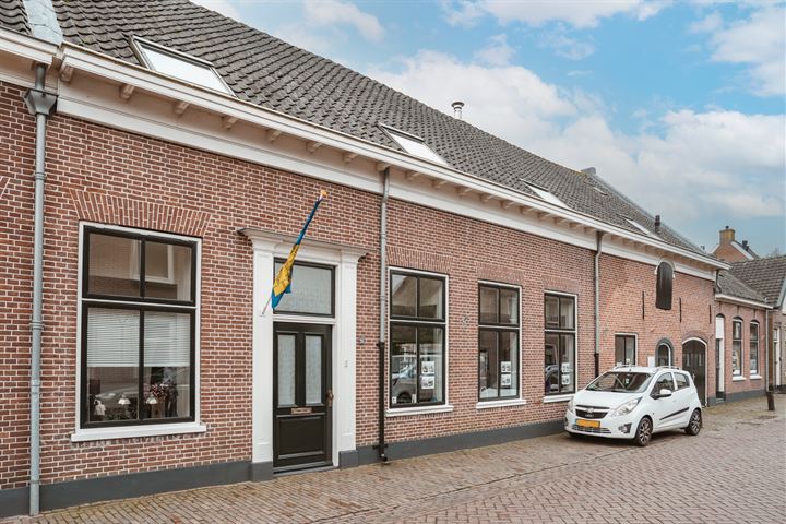 Torenstraat 39 in Heukelum