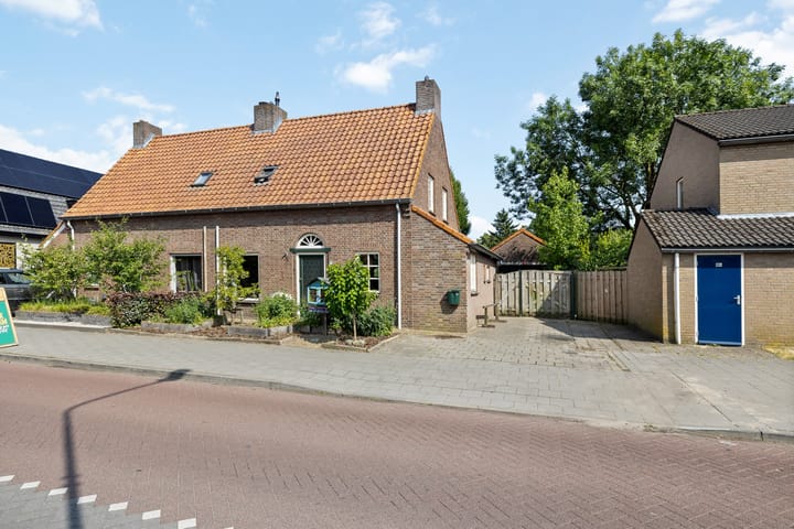 Torenstraat 8 in Heeswijk-Dinther