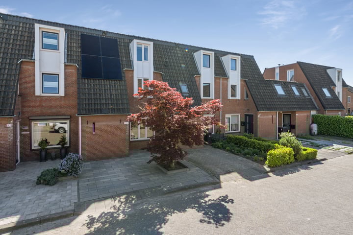 Photo of property Torenvalk 143A, Etten-Leur