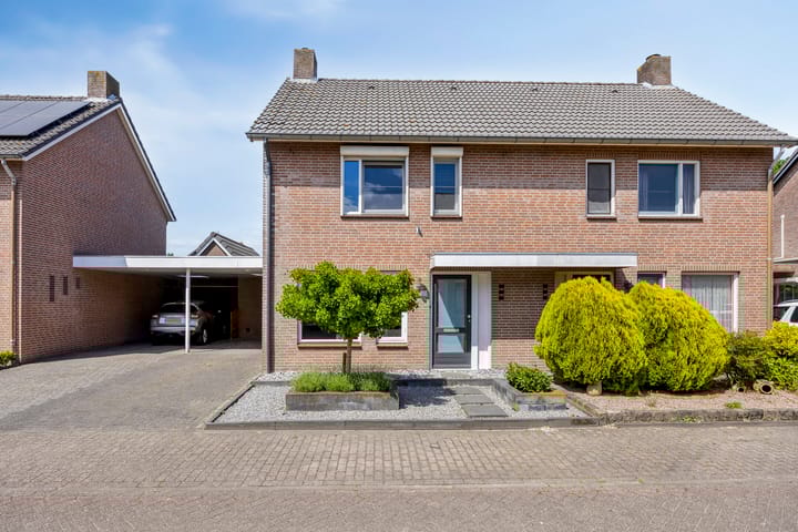 Torenveld 30 in Boekel foto