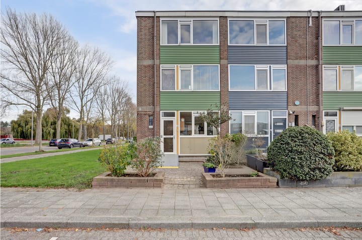 Toverfluitstraat 2 in Hoogvliet Rotterdam