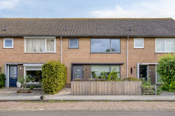 Tragelsingel 34 in Oostburg