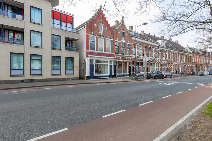 Tramsingel 113A in Breda