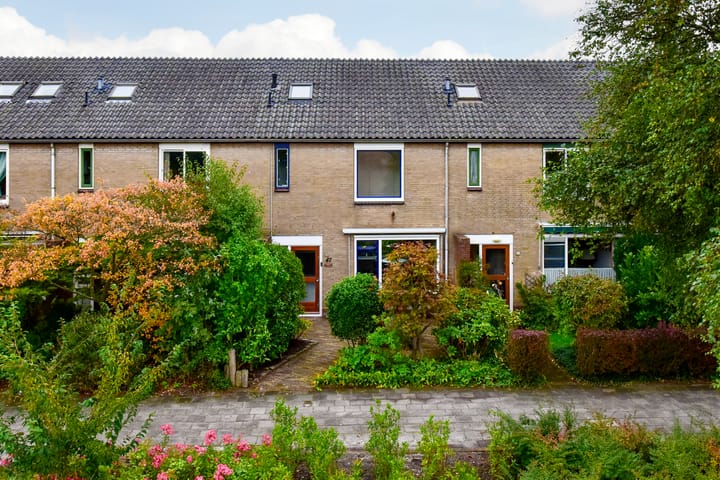 Traviatastraat 47 dans Amstelveen photo