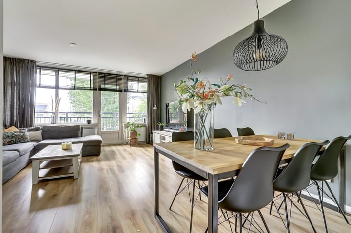Photo of property Trekvogelweg 61, Amersfoort