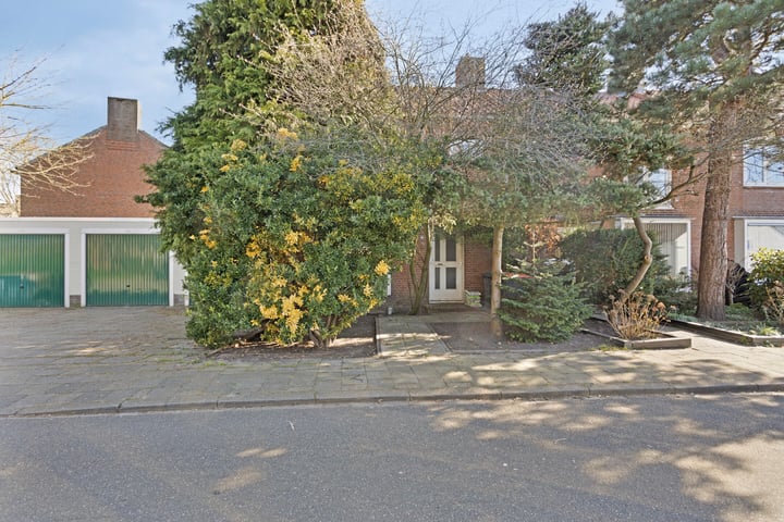 Photo of property Treublaan 1, Uithoorn