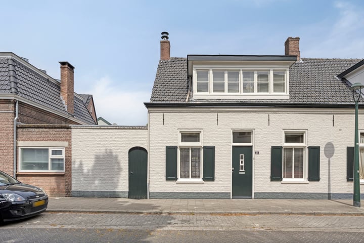 Treurenburgstraat 30 in Eindhoven foto
