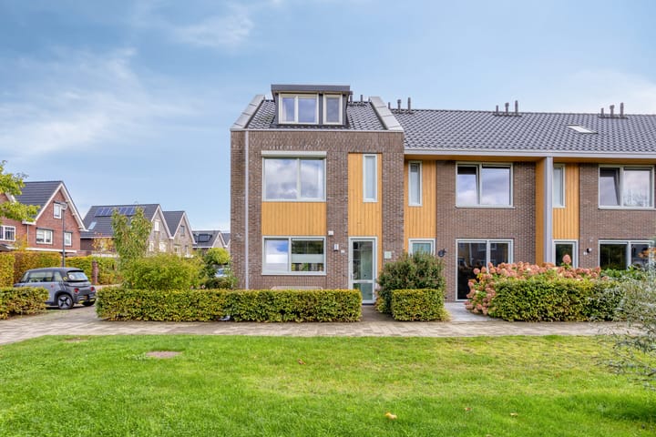 Treurwilg 1 in Kampen