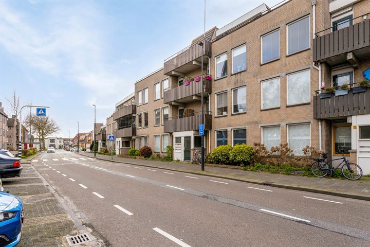 Trijntje Kemp-Haanstraat 30 in Beverwijk