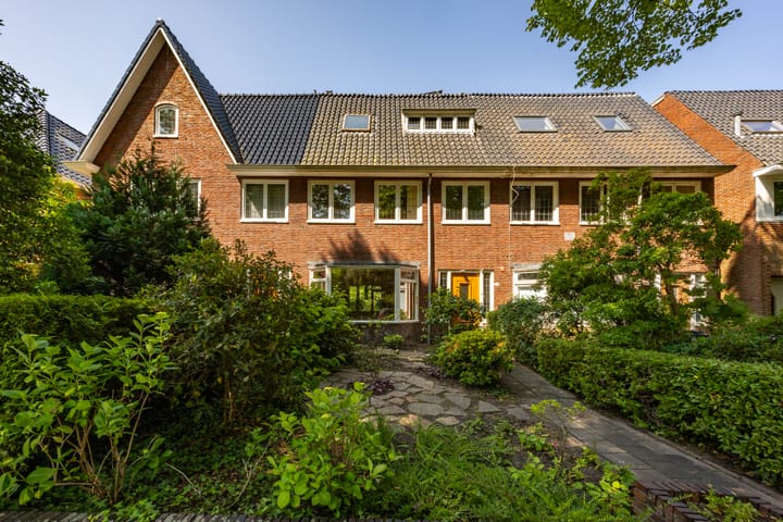 Troelstralaan 57 in Groningen