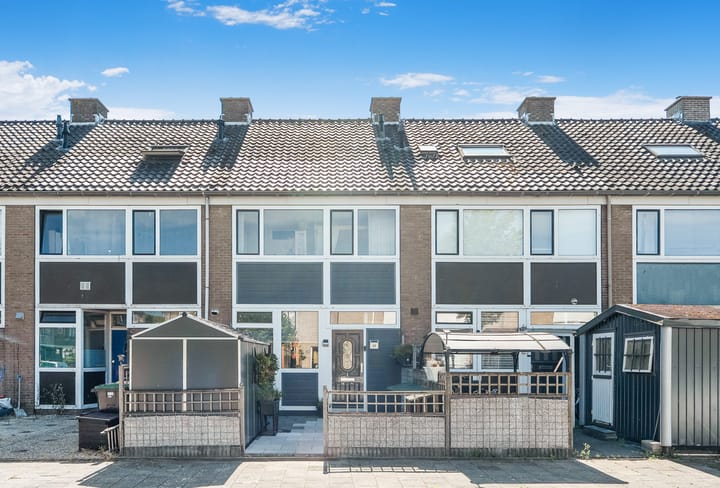 Troelstrastraat 29 in Alblasserdam foto