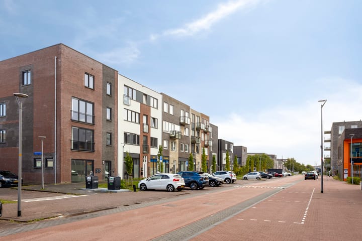 Trojestraat 1C in Almere
