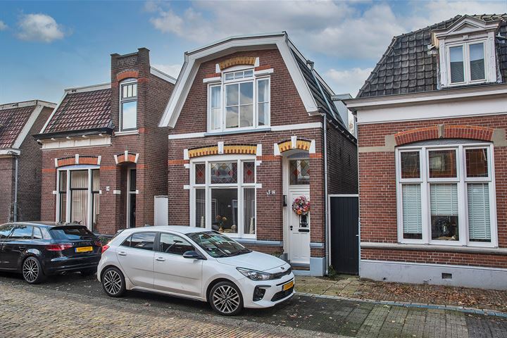 Photo of property Trompstraat 12, Almelo