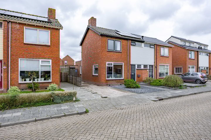 Trompstraat 18 in Bedum