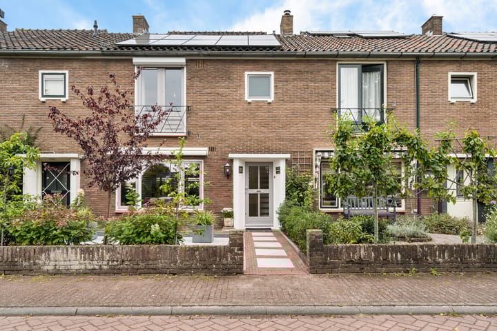Trompstraat 21 in Huizen