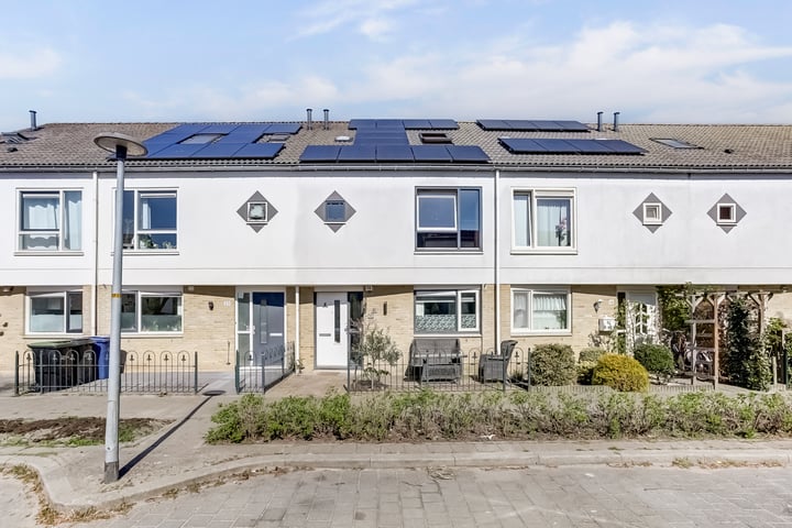 Photo of property Truffautstraat 18, Almere