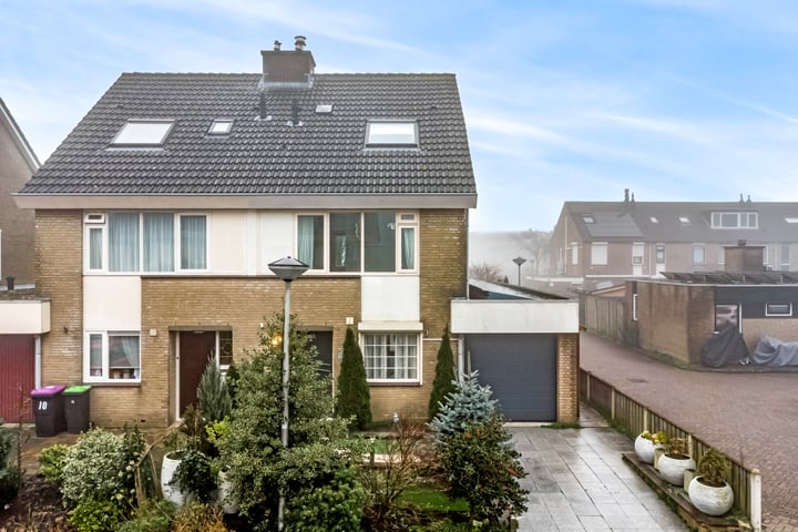 Truus Smulders-Beliënstraat 8 in Spijkenisse