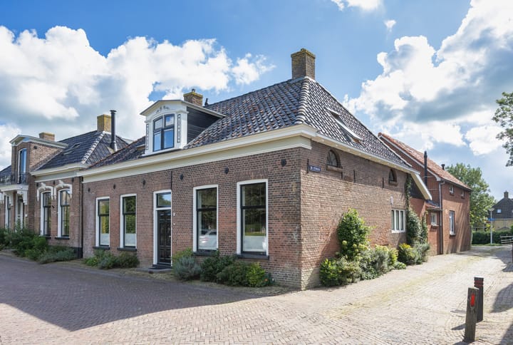 Photo of property Tsjerkebuorren 31, Easterein