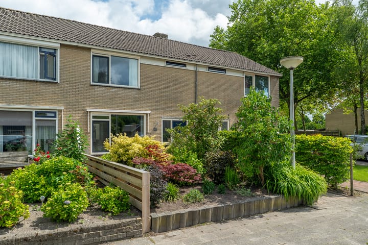 Tsjerkepaed 25 in Twijzelerheide
