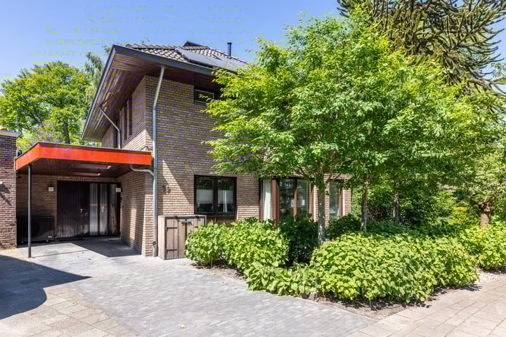 Tubantiasingel 79 in Enschede