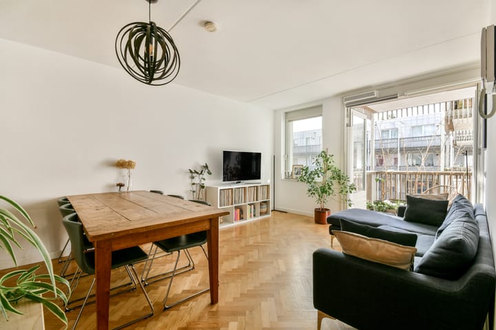Tugelaweg 40F in Amsterdam