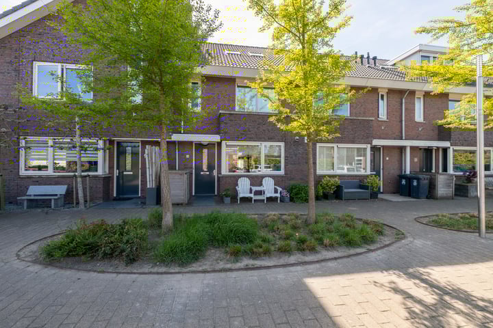 Tuimelaar 14 in Naaldwijk
