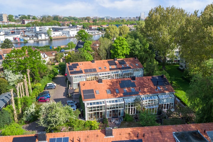 Tuinderijpad 8 in Leiden