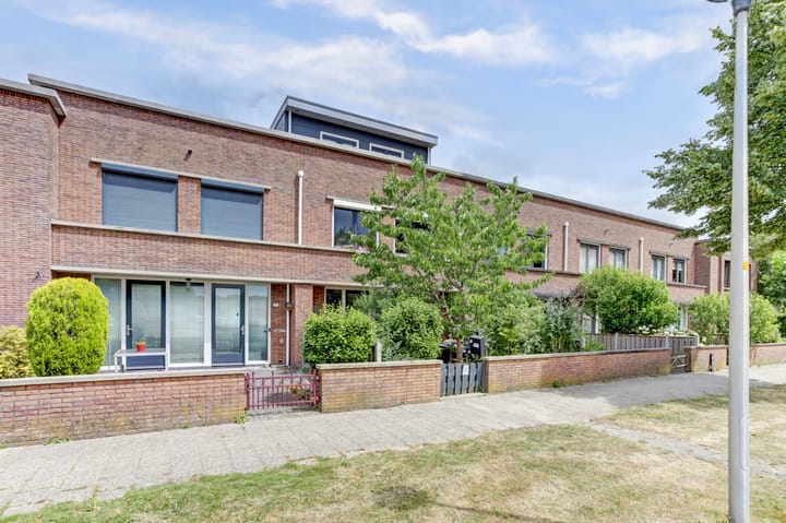 Tuinfluiterlaan 110 in Zeewolde