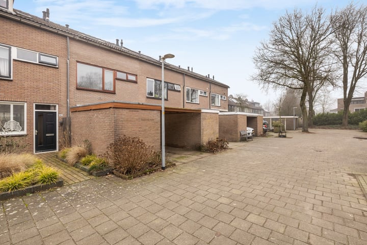 Tuinfluiterstraat 24 in Ermelo