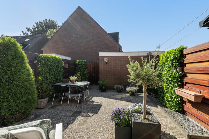 Photo of property Tuinstraat 10, Maassluis