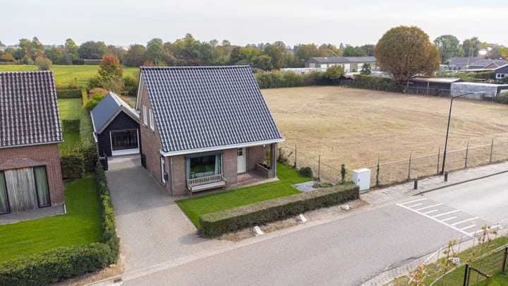 Tuinstraat 11 in Veen foto
