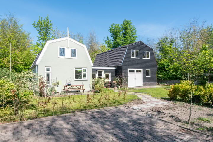 Tuinstraat 47 in Zwaagdijk-Oost