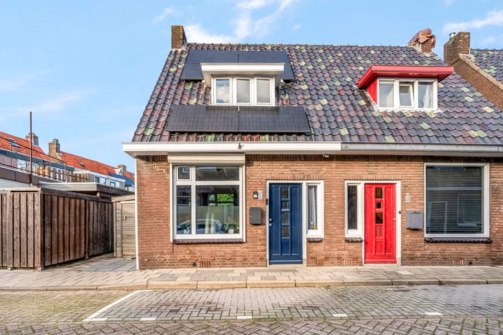 Tulpstraat 1 in Tiel