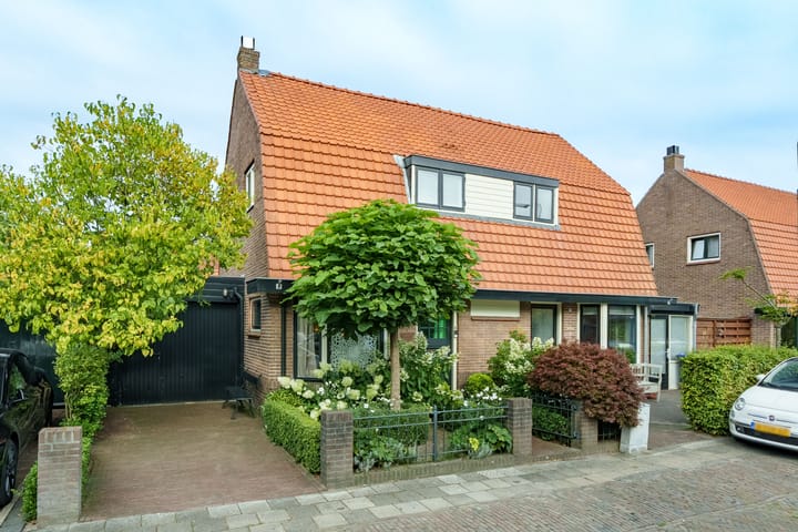 Tulpstraat 30 in Baarn