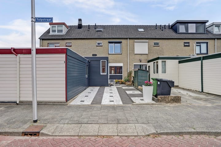 Tulpstraat 9 in 's-Gravendeel