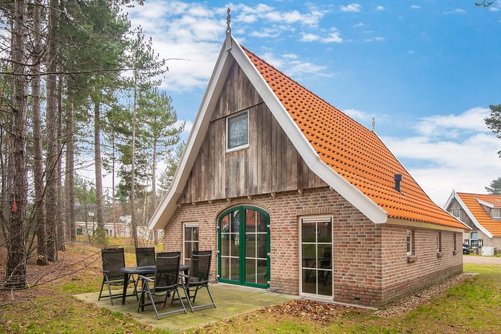 Photo of property Tunnelweg 7-191, Haarle