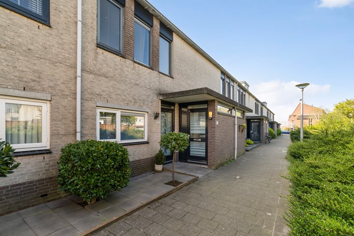 Tussenhaven 30 in Den Hoorn