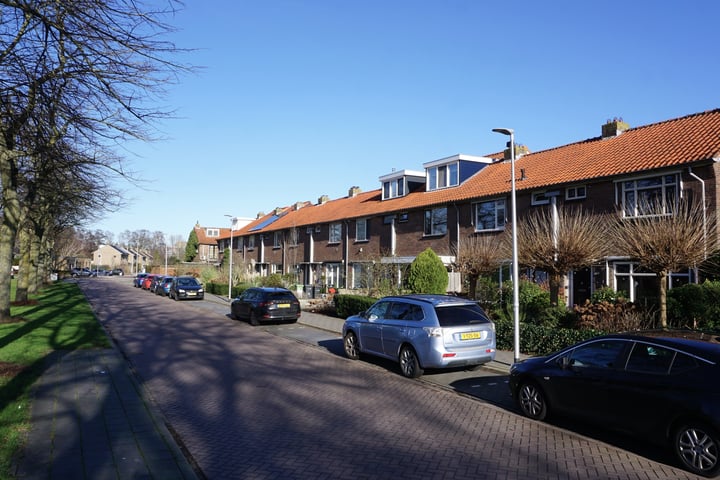 Photo of property Tutein Noltheniusplein 20, Purmerend