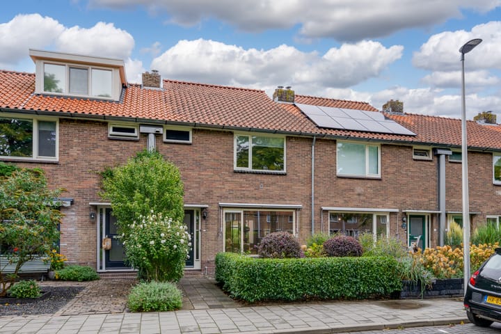 Tutein Noltheniusplein 34 in Purmerend