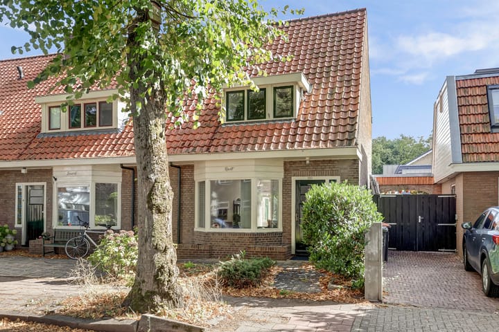 Tweeboomlaan 90 in Hoorn