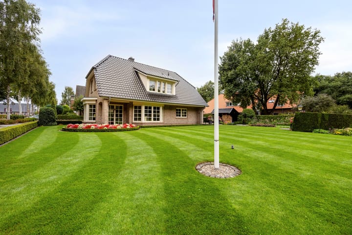 Tweede Elsweg 1 in Mariënberg