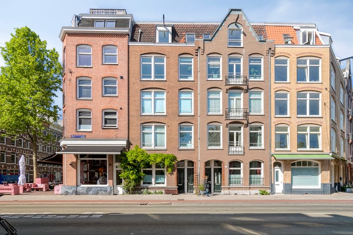 Tweede Hugo de Grootstraat 42-2 in Amsterdam