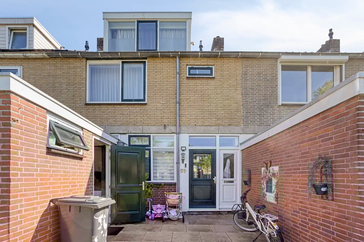 Photo of property Twiskeweg 51, Zaandam