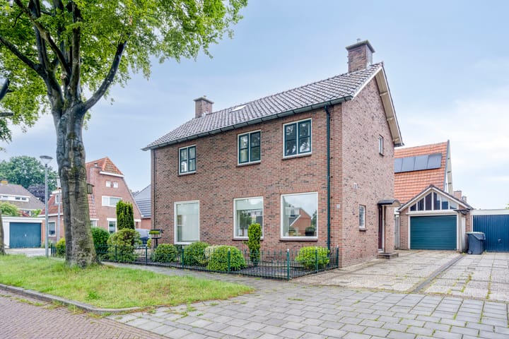 Photo of property Ubbo Wilkensstraat 12, Veendam