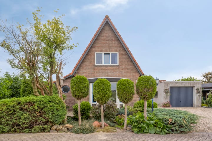 Uilland 10 in Boven-Leeuwen