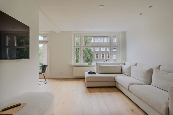 Uiterwaardenstraat 68-2 in Amsterdam foto