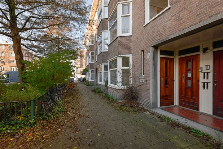 Uiterwaardenstraat 94A-H in Amsterdam