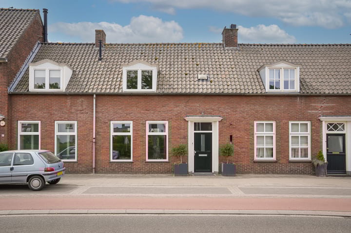 Uithovensestraat 3 in Hedel